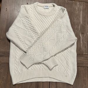 Aritzia Sunday Best Peggy Sweater